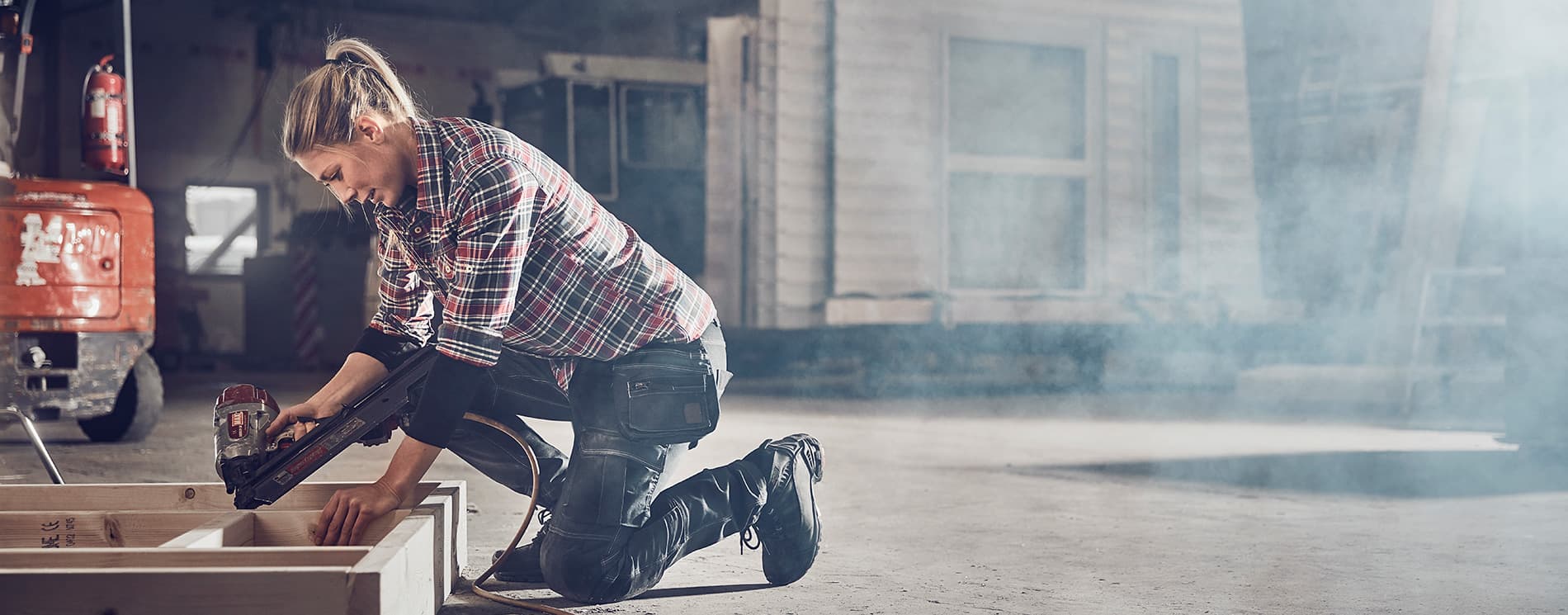 women_craftsman_1900x745