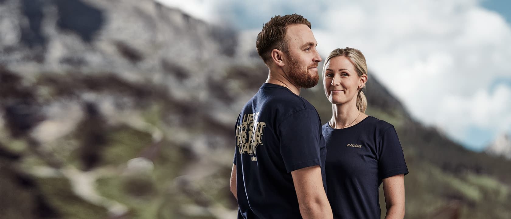 SS22_Banner_1680x720_Tshirt