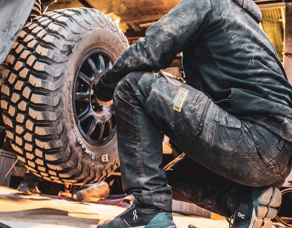 14591845_tire